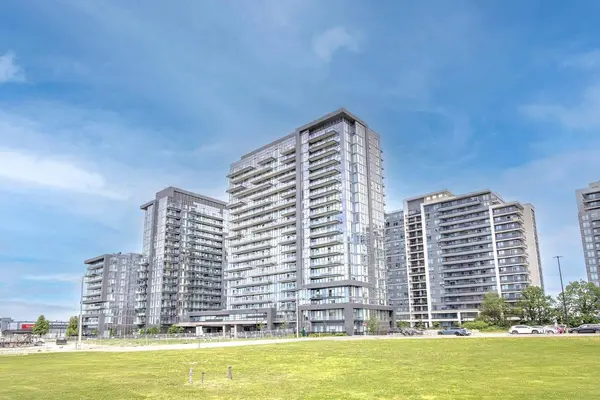 20 Gatineau DR #22, Vaughan, ON L4J 0L3