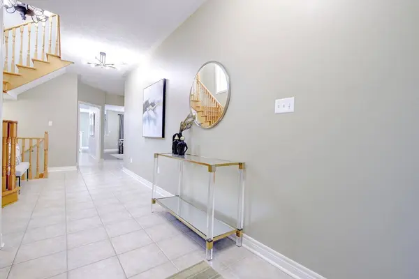 16 Westway CRES, Vaughan, ON L4K 5S6
