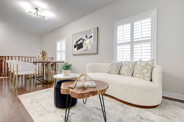 99 Lealinds RD, Vaughan, ON L6A 4L4