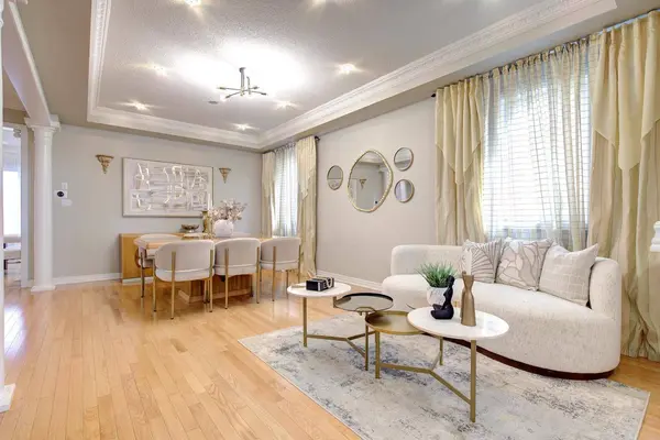 34 Petticoat RD, Vaughan, ON L6A 0L9