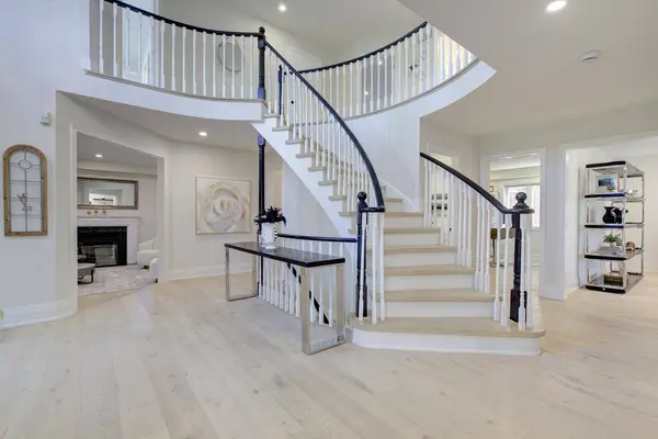 123 Hidden Trail AVE, Richmond Hill, ON L4C 0H1