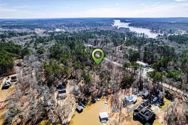 101A W Bearcreek Road, Eatonton, GA 31024