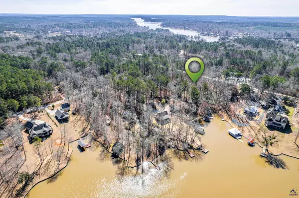 101A W Bearcreek Road, Eatonton, GA 31024