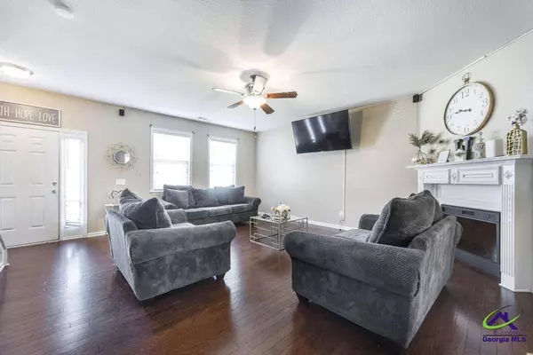 141 Back Cedar Lane, Warner Robins, GA 31093