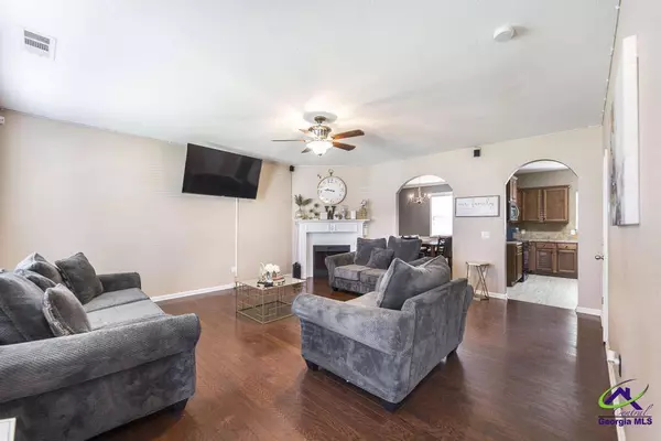 141 Back Cedar Lane, Warner Robins, GA 31093