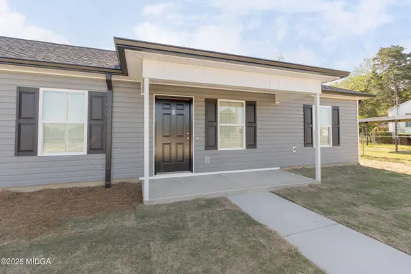 122 Tabor Drive, Warner Robins, GA 31093