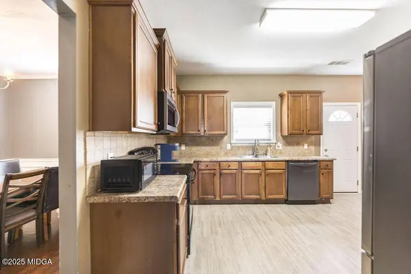 141 Back Cedar Lane, Warner Robins, GA 31093