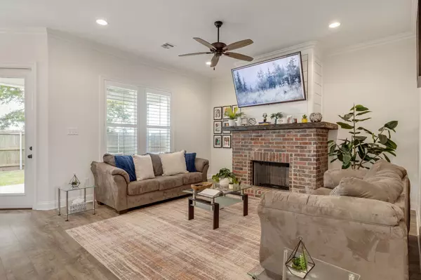 Youngsville, LA 70592-5573,224 Tall Oaks Ln