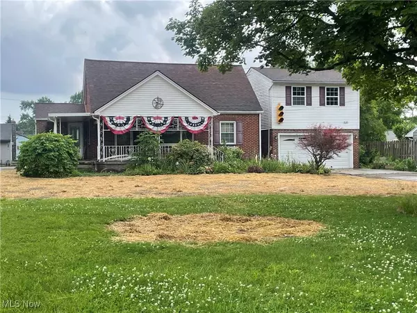 530 CENTER ST, Hubbard, OH 44425