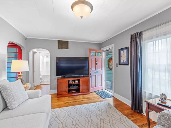 2320 Cedar St, Owensboro, KY 42301