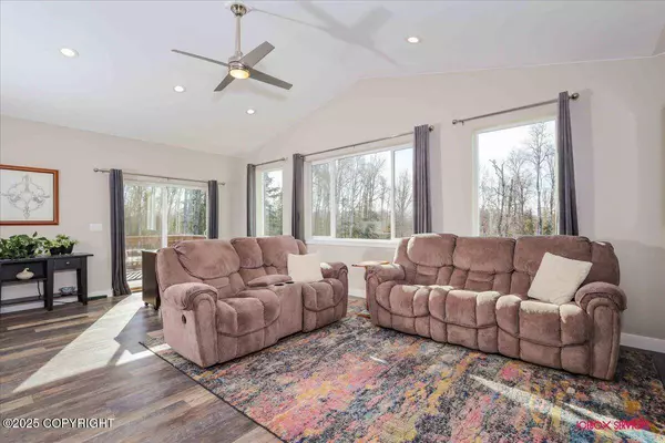 2610 W Angela DR, Wasilla, AK 99623