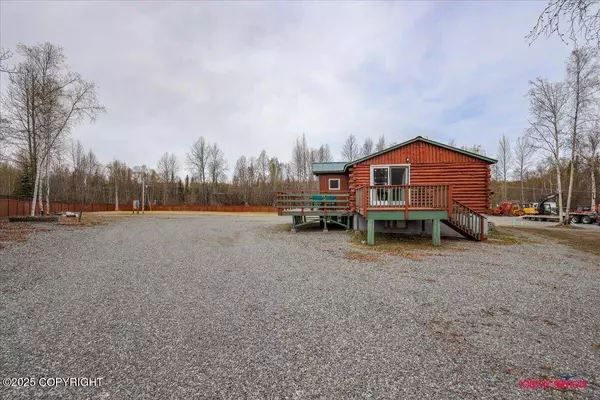 20044 Pilots RD, Chugiak, AK 99567
