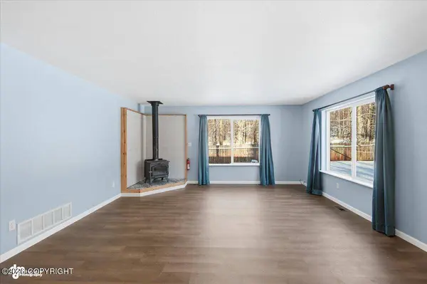 265 N Tatlow DR, Palmer, AK 99645