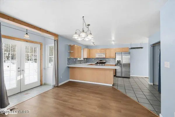 265 N Tatlow DR, Palmer, AK 99645