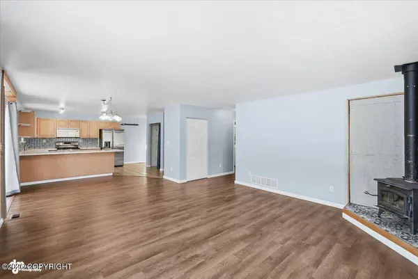 265 N Tatlow DR, Palmer, AK 99645