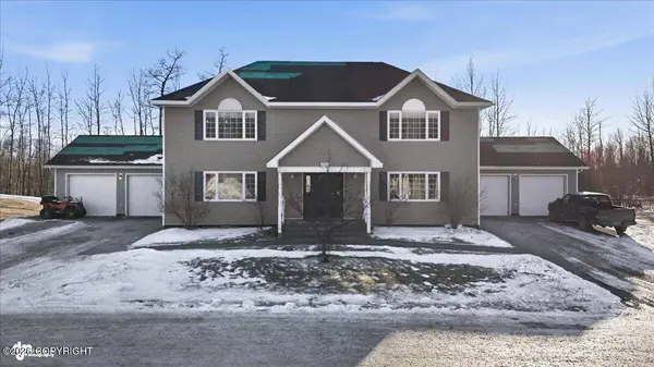 1790 E Neil CIR, Wasilla, AK 99654