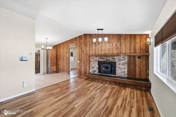 2300 N Iliamna DR, Wasilla, AK 99654