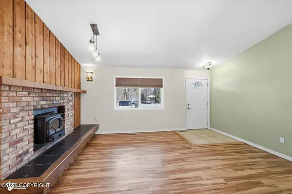 2300 N Iliamna DR, Wasilla, AK 99654