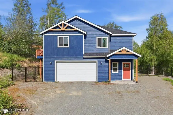 6102 S Ghada CIR, Wasilla, AK 99654
