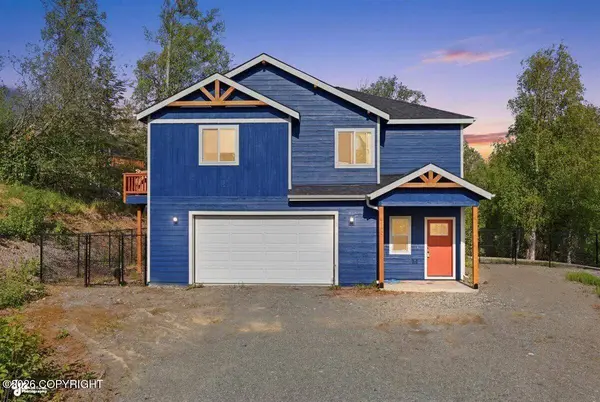 6102 S Ghada CIR, Wasilla, AK 99654