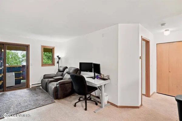 9710 Vanguard DR #86, Anchorage, AK 99507