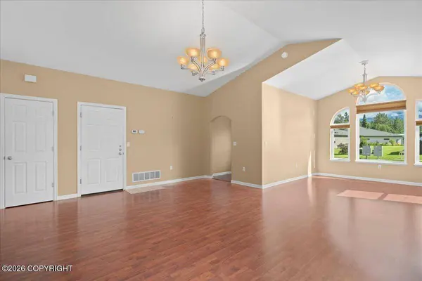 640 E Primrose CIR #6A, Palmer, AK 99645