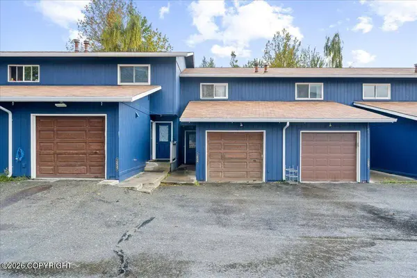 12249 Lake ST A5, Eagle River, AK 99577