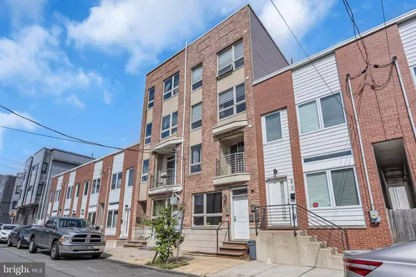 821 N 15TH ST #2, Philadelphia, PA 19130