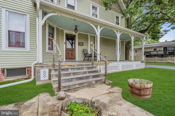 121 UNION AVE, Stratford, NJ 08084