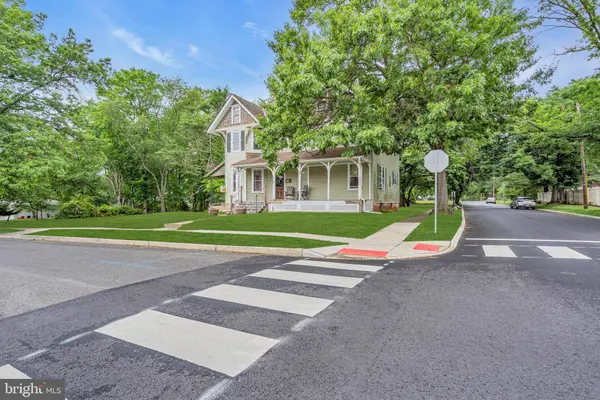 121 UNION AVE, Stratford, NJ 08084