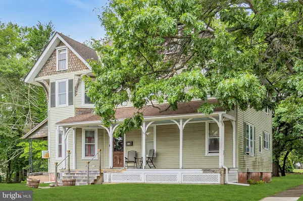 121 UNION AVE, Stratford, NJ 08084
