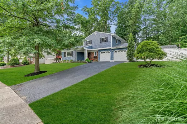 12 Tremblay RD, East Brunswick, NJ 08816