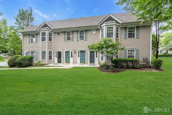 1708 Cypress LN, East Brunswick, NJ 08816