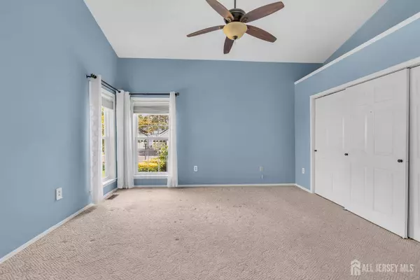 8-A Melborn DR, Monroe, NJ 08831