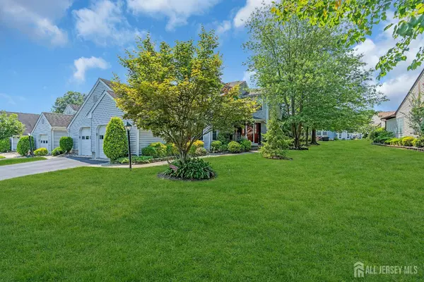 8-A Melborn DR, Monroe, NJ 08831