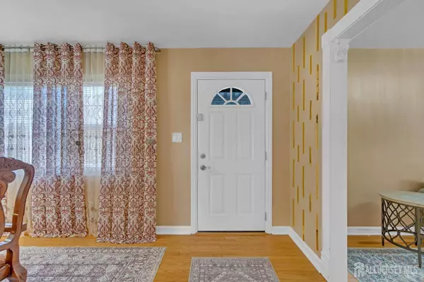 234 Washington RD, Sayreville, NJ 08872