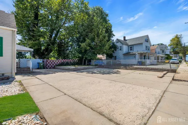 234 Washington RD, Sayreville, NJ 08872