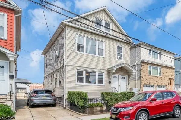 927 Meredith Ave, Elizabeth City, NJ 07202