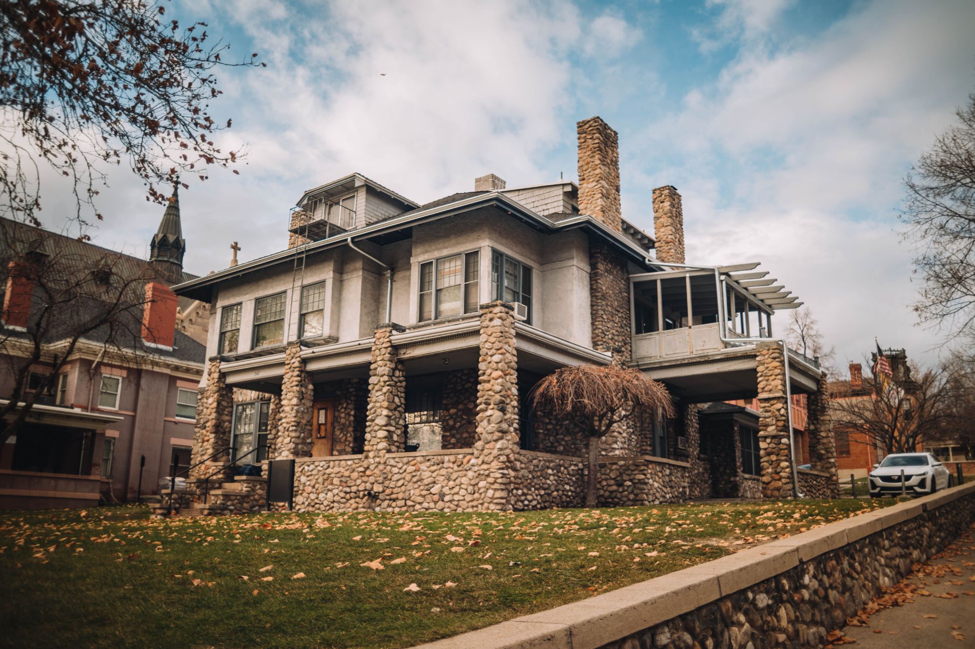  Residential home in Boulder Colorado representing first-time homebuyer opportunities. 
