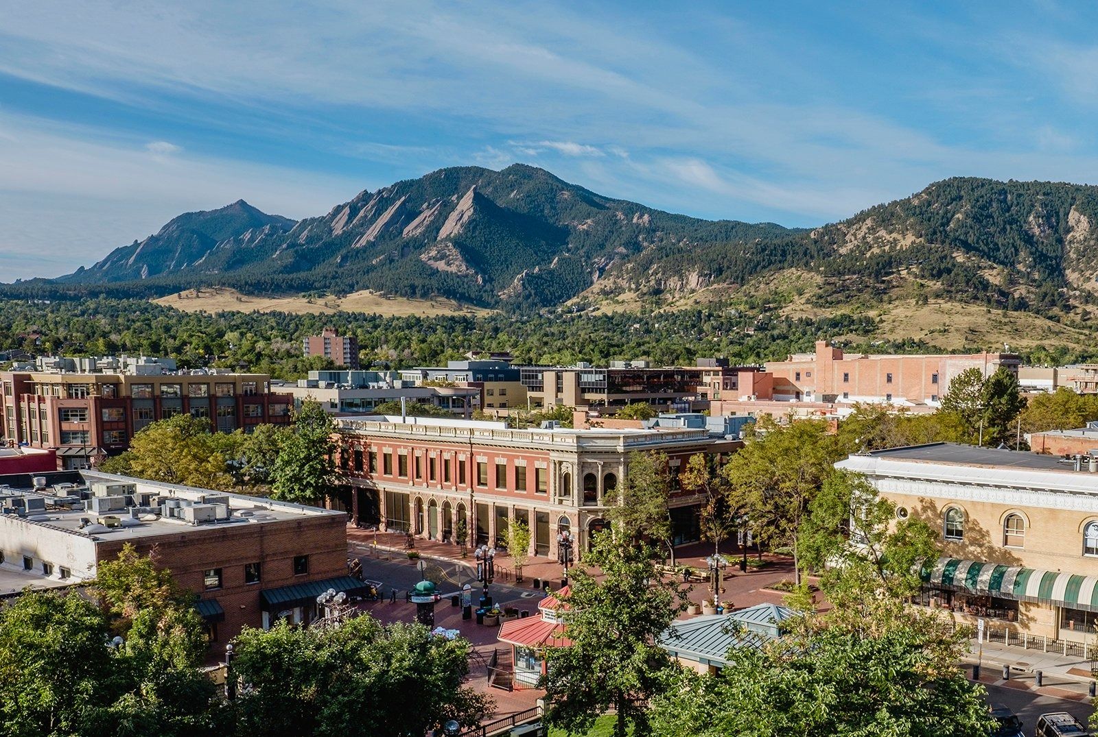 South Boulder neighborhood with easy access to trails and outdoor lifestyle amenities.