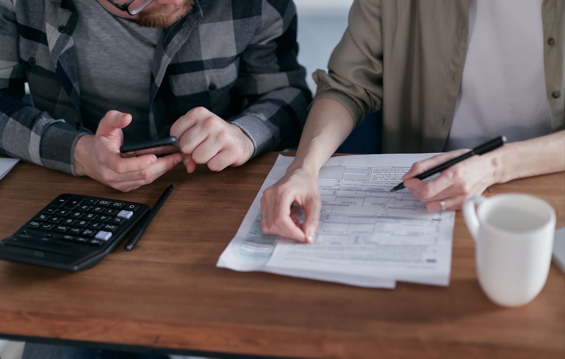 Boulder condo buyer reviewing HOA fees insurance and reserve documents.