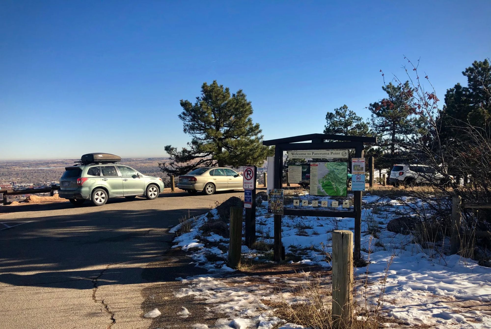 Panoramic view over Boulder and the plains from Flagstaff Mountain.
