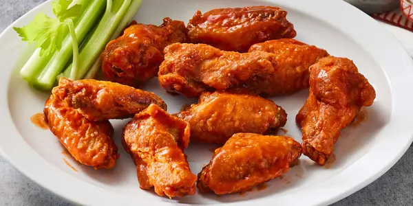 The Best Chicken Wings in Boulder, Colorado,Eric Farran