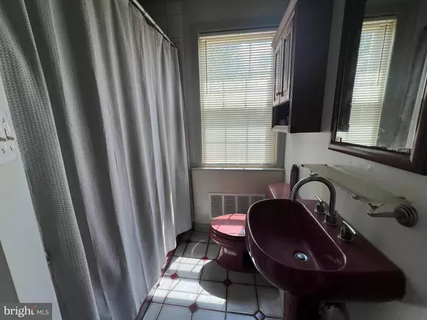 8600 WILLOW OAK RD, Baltimore, MD 21234