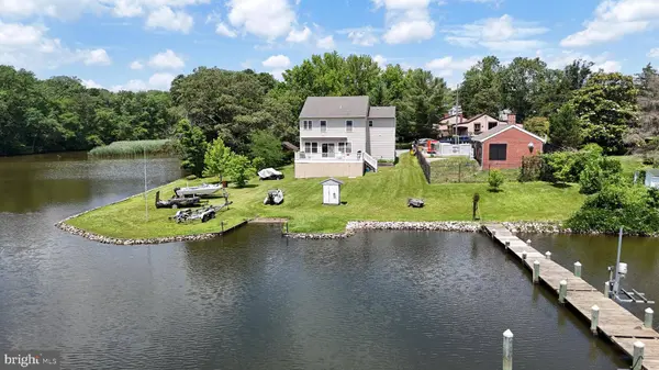 8113 STONE HAVEN DR, Glen Burnie, MD 21060