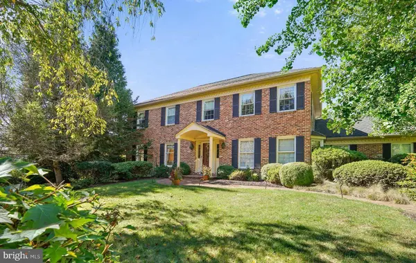 27 RAPHAEL RD, Hockessin, DE 19707