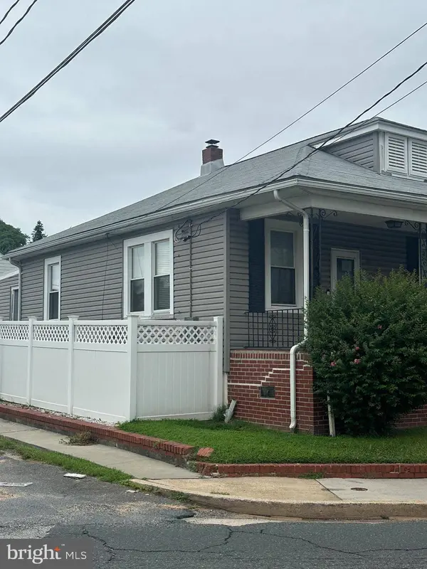 29 SOLLERS POINT RD, Baltimore, MD 21222