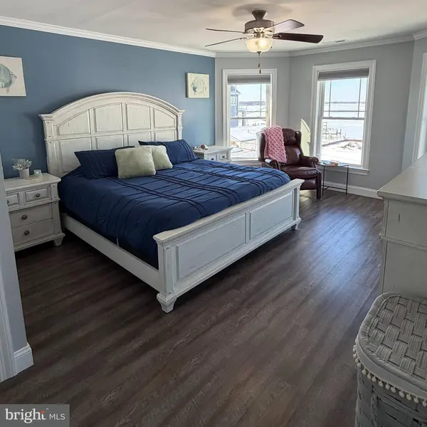 9031 HINTON AVE, Baltimore, MD 21219