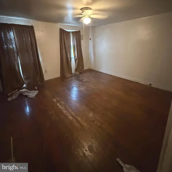 411 MAIN ST, Dundalk, MD 21222