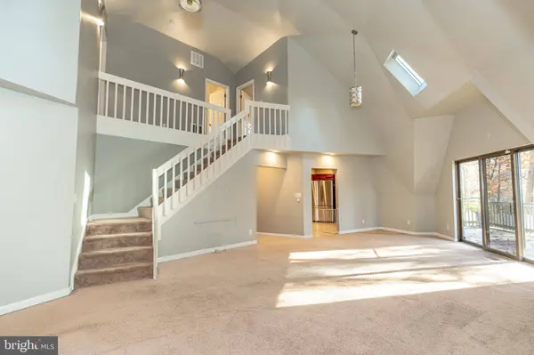 811 CEDAR AVE, Essex, MD 21221